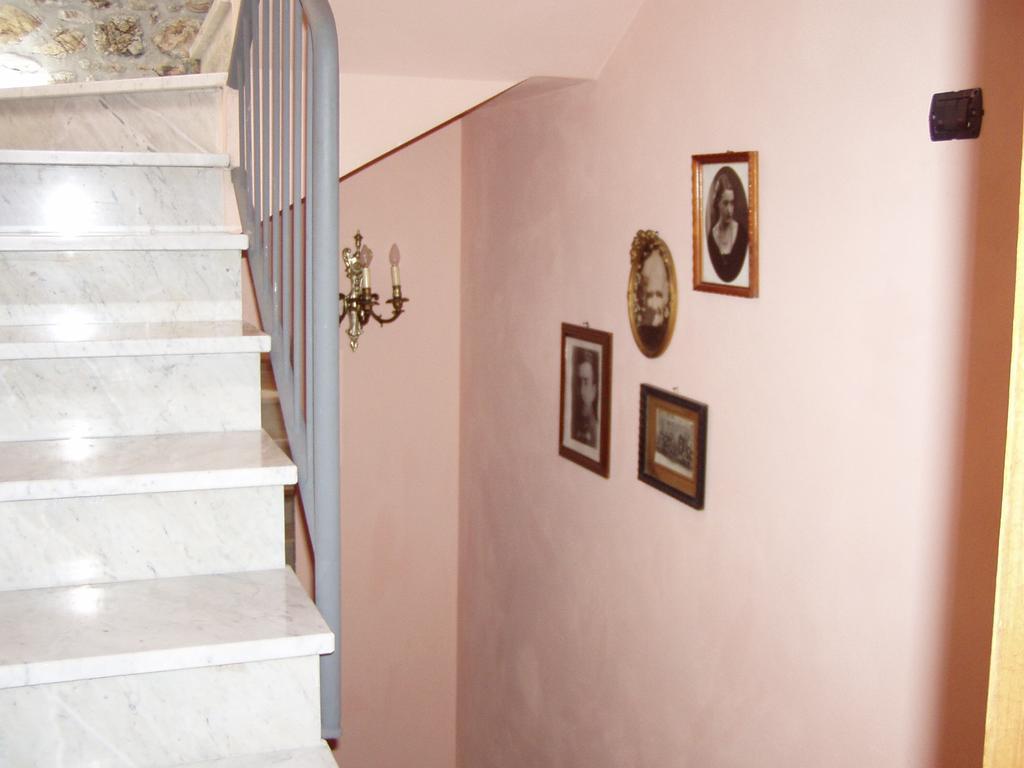 Hotel Casa 4 Canti Varese Ligure Pokoj fotografie